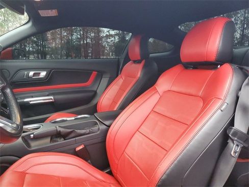 Used 2022 Ford Mustang GT Premium w/ GT Performance Package image 10