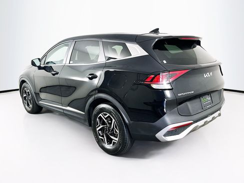 Used 2025 Kia Sportage LX FWD image 5