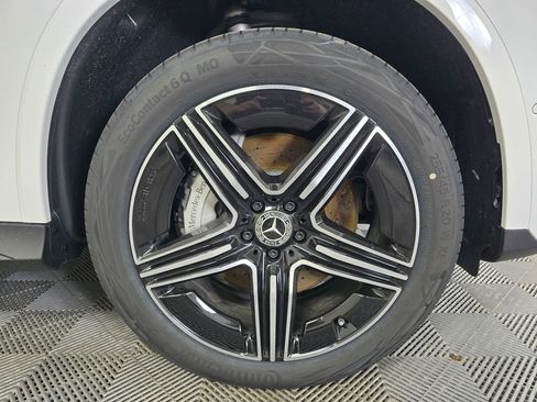 New 2026 Mercedes-Benz GLC 300 4MATIC image 2