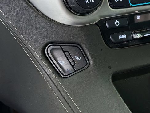 Used 2018 GMC Yukon SLT RWD image 24
