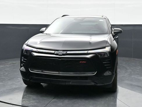 Used 2025 Chevrolet Blazer EV RS image 2