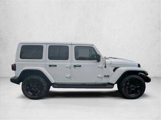 Used 2021 Jeep Wrangler Unlimited Sahara video 4