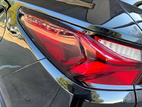 Used 2022 Chevrolet Blazer LT w/ Sound & Technology Package image 25