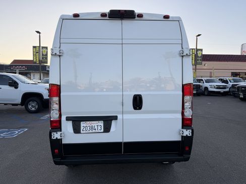 Used 2023 RAM ProMaster 2500 image 6