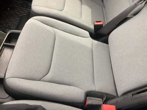Used 2021 RAM 1500 Big Horn AWD/4WD image 36