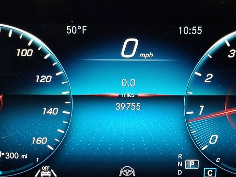Used 2023 Mercedes-Benz GLE 350 4MATIC image 22