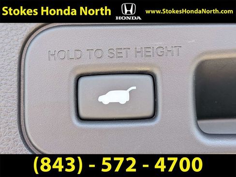 Certified 2025 Honda Odyssey Touring image 17