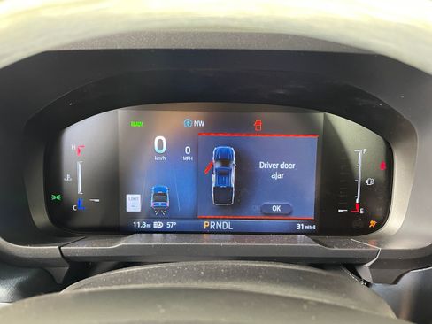 New 2026 Ford Maverick Lariat AWD/4WD image 4