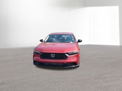 New 2025 Honda Accord SE image 3