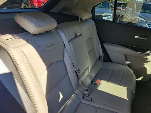 Used 2023 Cadillac XT4 Premium Luxury image 44