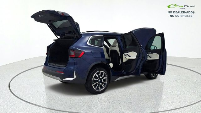 Used 2026 BMW X1 xDrive28i w/ Technology Package AWD/4WD image 19