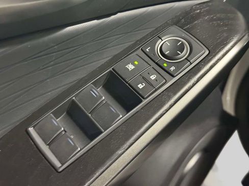 Certified 2023 Lexus IS 300 AWD w/ Premium Package image 21