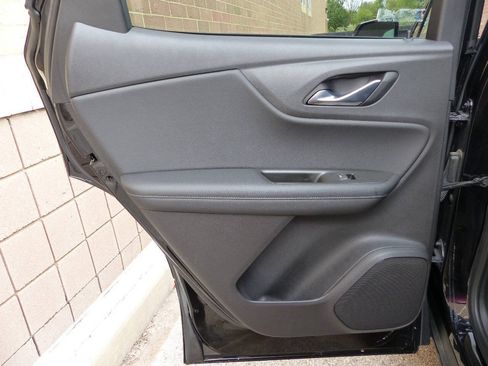 Used 2021 Chevrolet Blazer LT FWD image 29