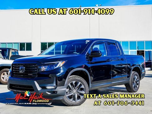 Used 2023 Honda Ridgeline Sport image 1