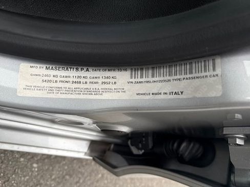 Used 2017 Maserati Ghibli S RWD image 23