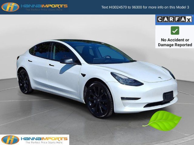 Used 2019 Tesla Model 3 Standard Range Plus RWD image 1