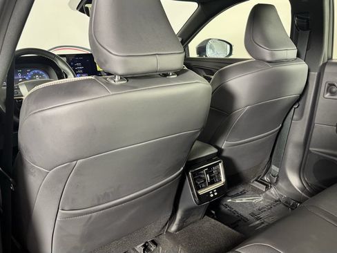 Used 2025 Toyota Crown w/ Advanced Technology Package AWD/4WD image 31