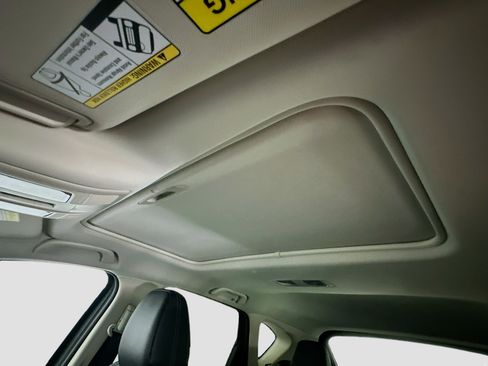 Used 2025 MAZDA CX-5 AWD 2.5 S w/ Preferred Package image 27