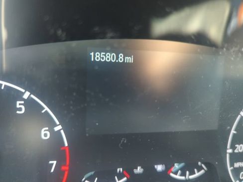 Used 2022 Ford Maverick AWD SuperCrew image 10