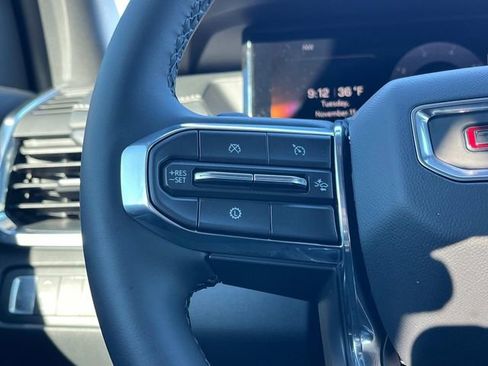 New 2026 GMC Acadia Elevation image 27