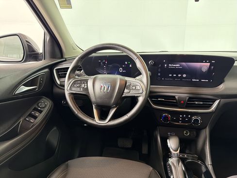 Used 2024 Buick Encore GX Preferred image 26