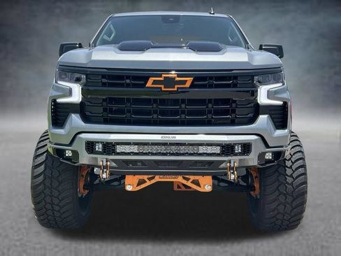 Used 2025 Chevrolet Silverado 1500 LT Trail Boss AWD/4WD image 8
