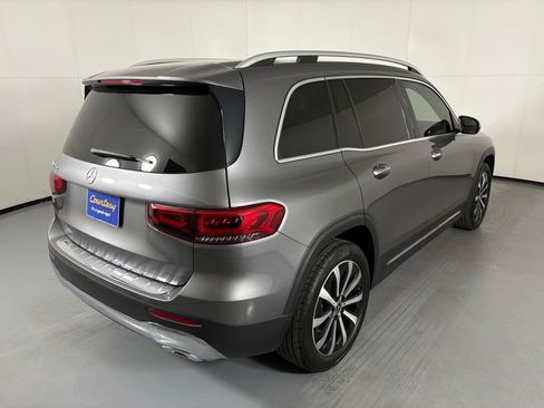 Used 2022 Mercedes-Benz GLB 250 image 8