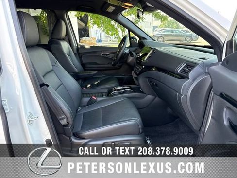 Used 2022 Honda Passport Elite image 13