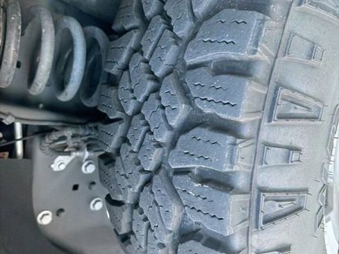 Used 2024 Ford F250 Lariat w/ Tremor Off-Road Package image 8