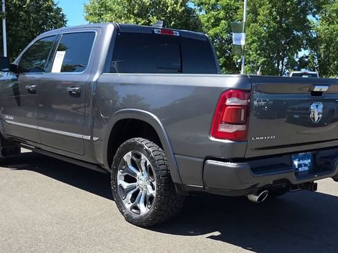 Used 2022 RAM 1500 Limited w/ Body-Colour Bumper Group AWD/4WD image 6