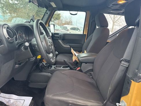 Used 2014 Jeep Wrangler Sport image 10