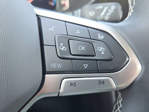Certified 2024 Volkswagen Taos SEL AWD/4WD image 24