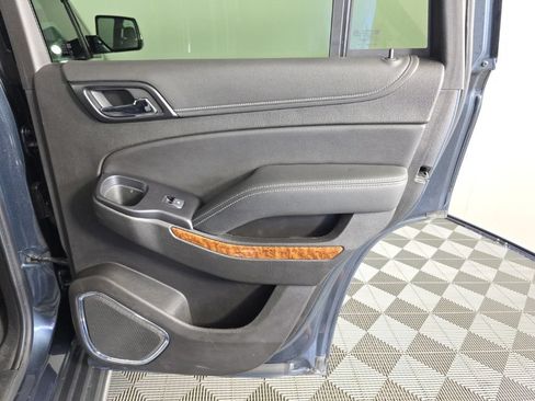 Used 2020 Chevrolet Tahoe Premier AWD/4WD image 42