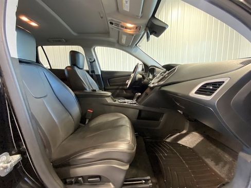 Used 2017 GMC Terrain SLT w/ Open Road Package image 24