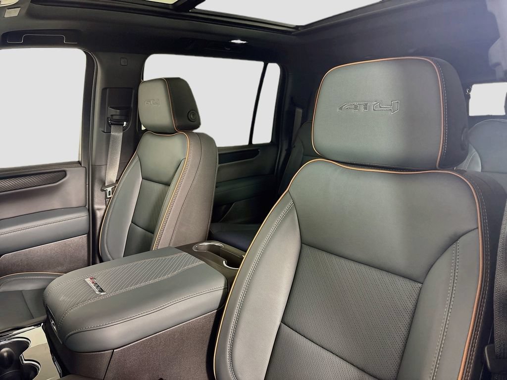 New 2026 GMC Yukon XL AT4 AWD/4WD image 21