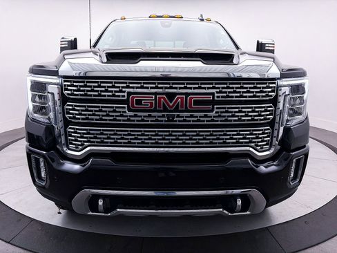 Used 2022 GMC Sierra 3500 Denali w/ Denali Ultimate Package AWD/4WD image 27