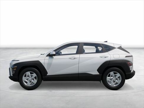 New 2026 Hyundai Kona SE FWD image 3