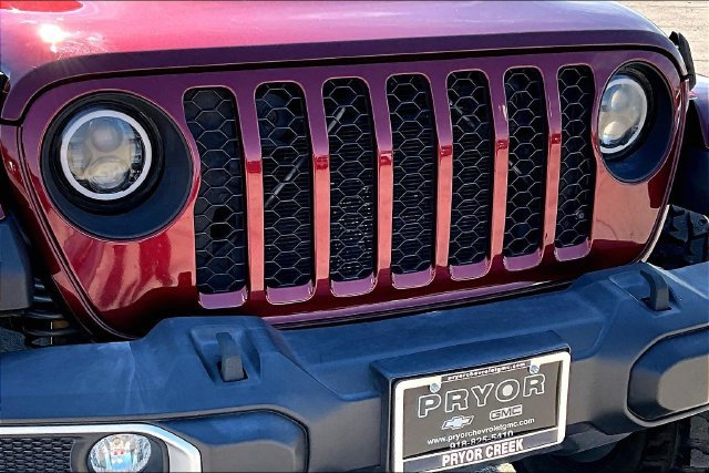 Used 2021 Jeep Gladiator Sport AWD/4WD image 34