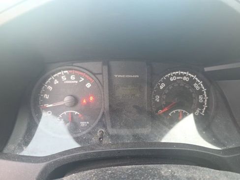 Used 2016 Toyota Tacoma SR RWD image 6
