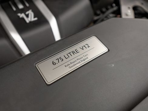 Used 2025 Rolls-Royce Cullinan AWD/4WD image 60