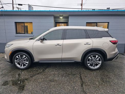 Used 2022 INFINITI QX60 Luxe image 2