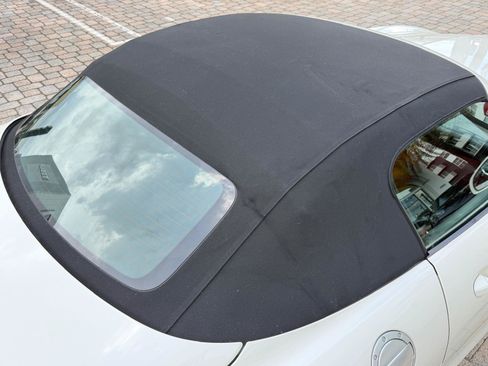 Used 2012 Mercedes-Benz SLS AMG Roadster image 17