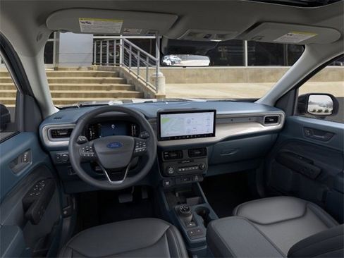 New 2025 Ford Maverick Lariat w/ Black Appearance Package image 9