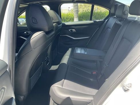 Used 2023 BMW 330e RWD image 26