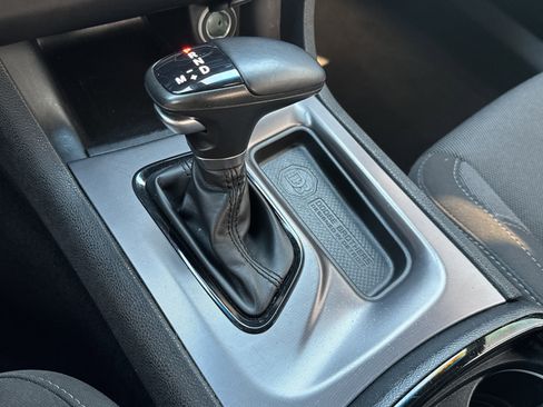 Used 2022 Dodge Charger SXT w/ Blacktop Package image 15