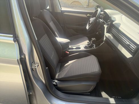 Used 2025 Volkswagen Jetta S FWD image 23