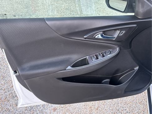 Used 2019 Chevrolet Malibu LS image 19