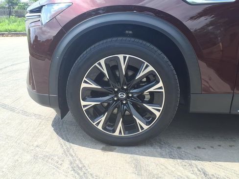 Used 2024 MAZDA CX-90 Plug-In Hybrid w/ Premium Plus AWD/4WD image 23