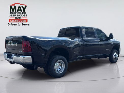 New 2026 RAM 3500 Big Horn AWD/4WD image 7