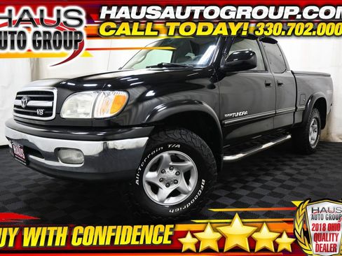 Used 2002 Toyota Tundra Limited image 1